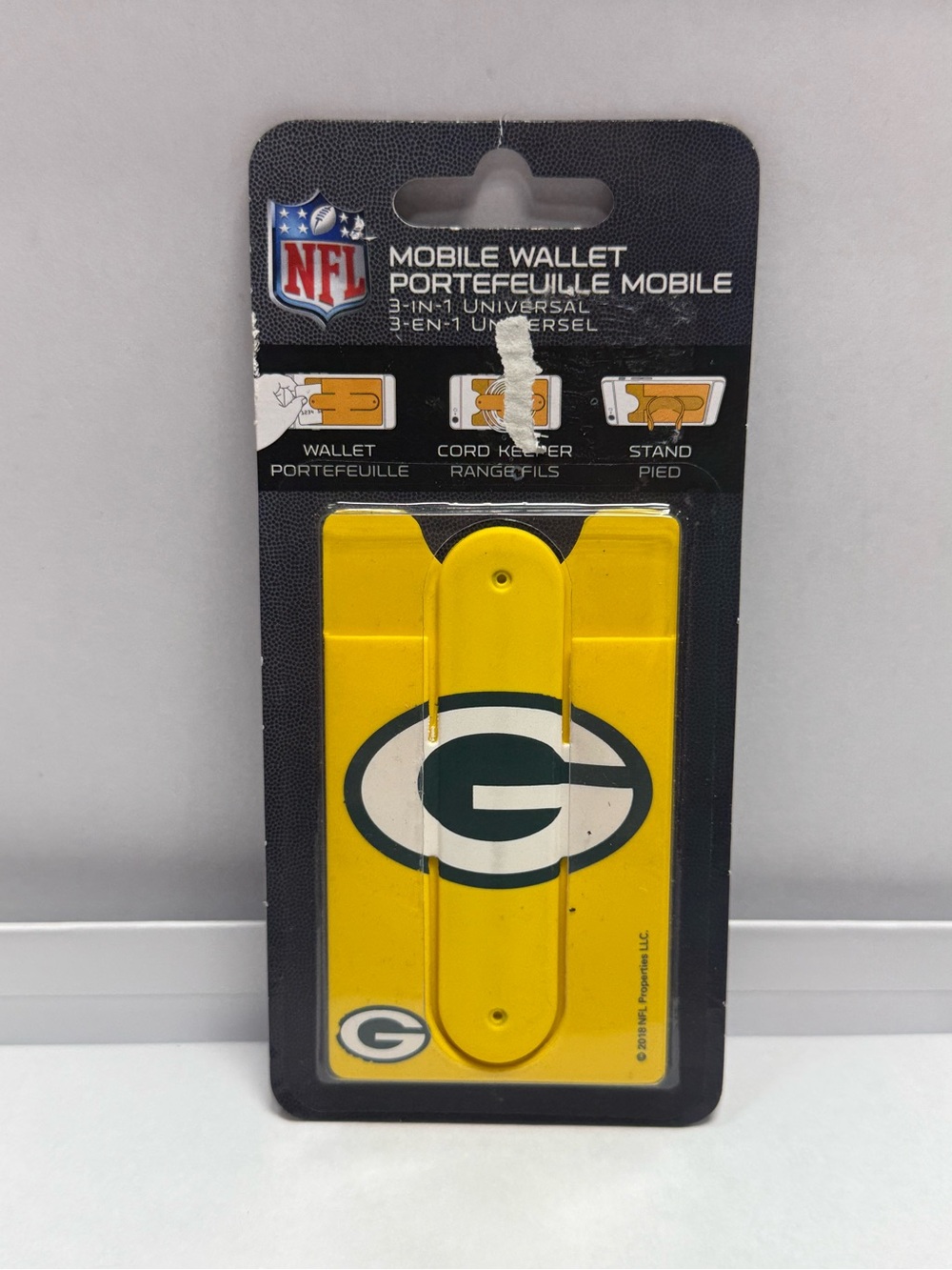 Green Bay Packers NFL 3-in-1 Mobile Wallet Card Holder Phone Stand Cord Keeper